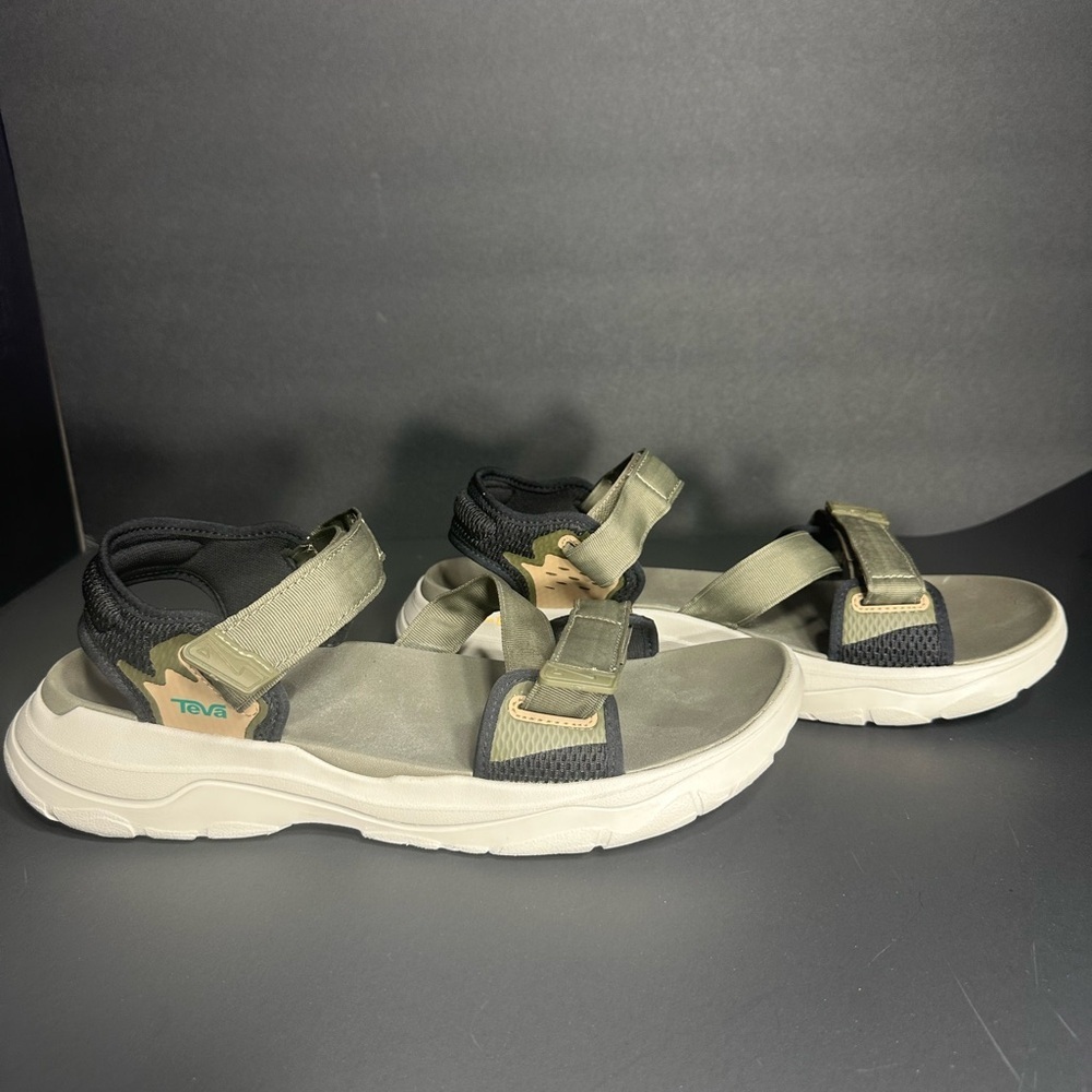 Teva Olive Green Strappy Sandals size 12 brand new w/out box and tags - Picture 3 of 11